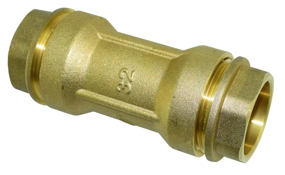 Liitin muovi-muovi 32-32 messinki