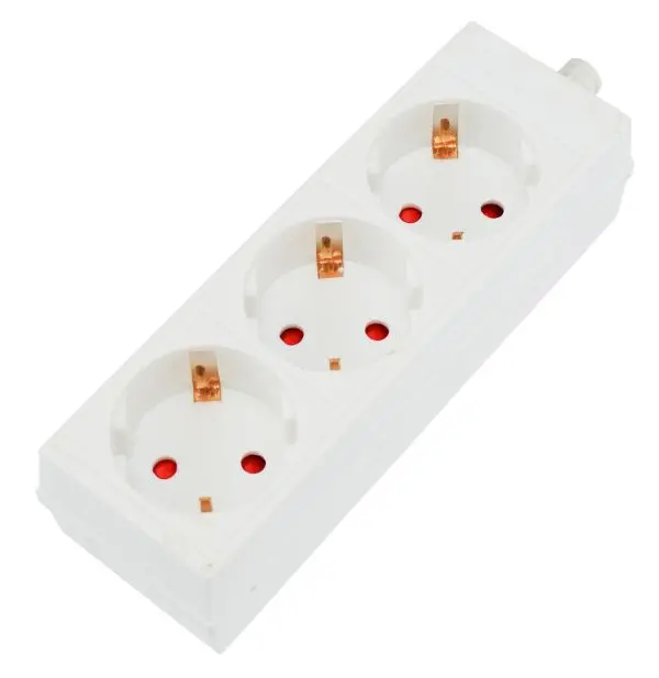 Jatkojohto 3-osainen 5 m maadoitettu